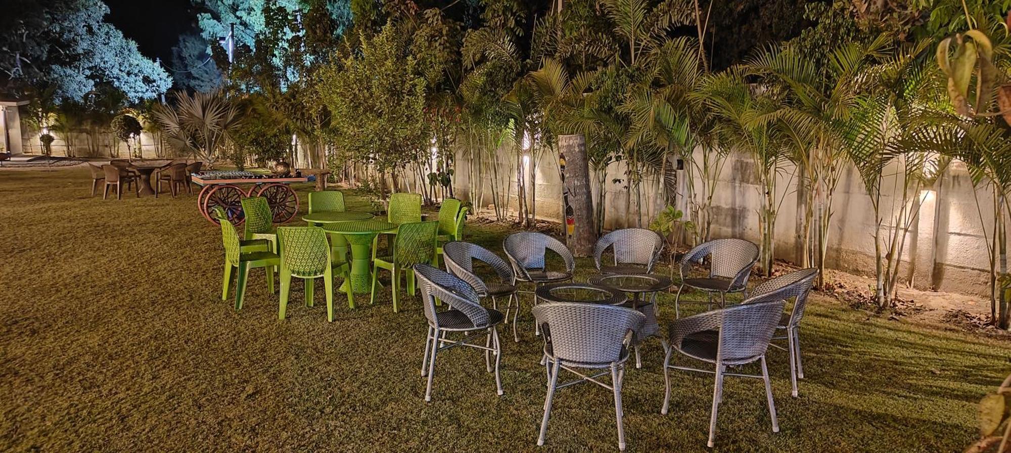 Shobhayan Inn, Airport Railway Station Pickup Free Ayodhya Kültér fotó